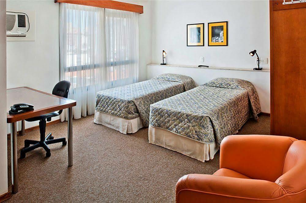 Collins Trade Hotel Porto Alegre Exterior photo